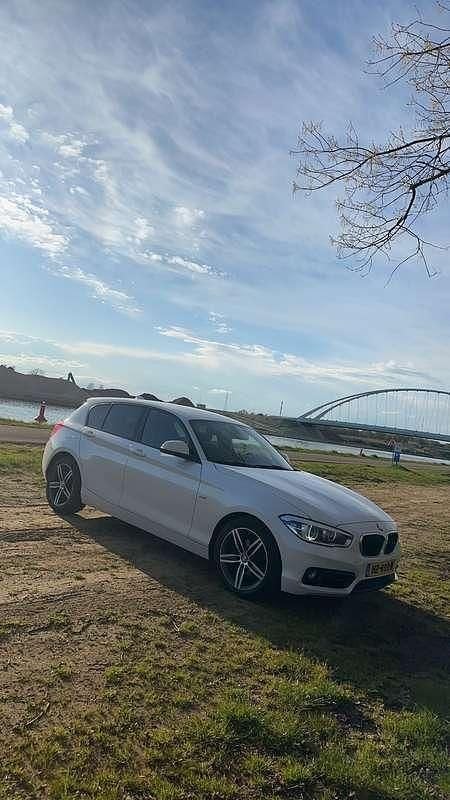 Occasion BMW 118 Sport Line 136 PK (100 kW) 2016 Wit Hatchback