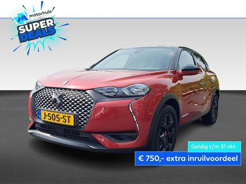 Rood, metallic lak Gebruikt 2020 DS Automobiles DS3 Crossback E-Tense Performance SUV | € 14.930 (Eerlijke prijs) - Afbeelding 1/4