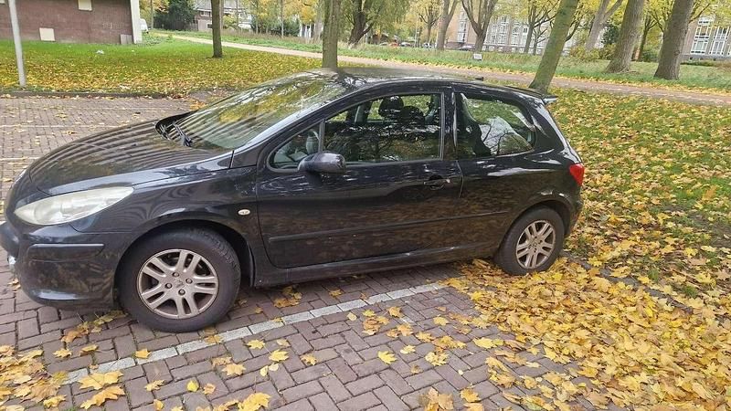 Occasion Peugeot 307 109 PK (80 kW) 2005 Zwart Hatchback