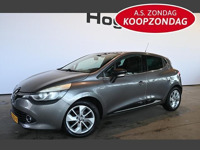 Grijs Occasion 2016 Renault Clio IV LIMITED Hatchback | € 9.940 (Eerlijke prijs) - Afbeelding 1/4
