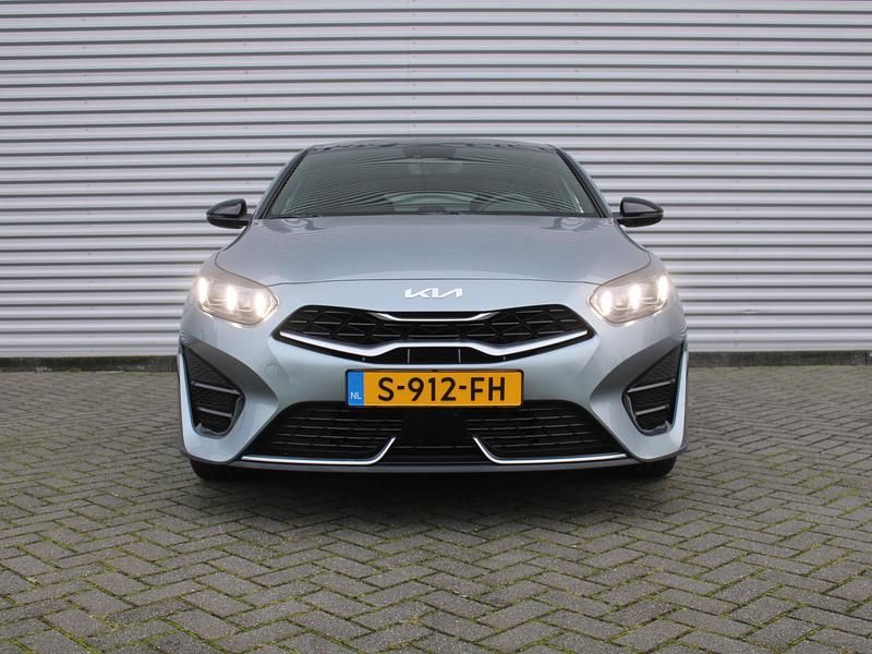 Occasion Kia ProCeed GT-Line 2023 Grijs Hatchback