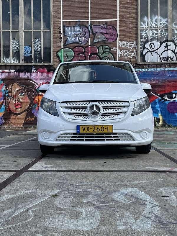 Gebruikt 2016 Mercedes Vito MPV | € 9.000 (Duur) - Afbeelding 1/4