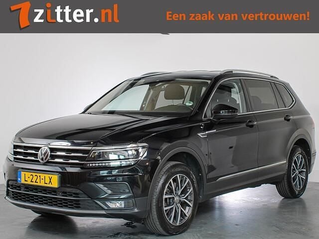 Zwart Gebruikt 2021 VW Tiguan Allspace Comfortline SUV | € 28.895 (Goede deal) - Afbeelding 1/3