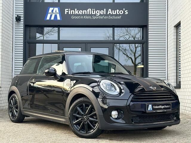 Occasion Mini Cooper Business 136 PK (100 kW) 2017 Zwart Hatchback