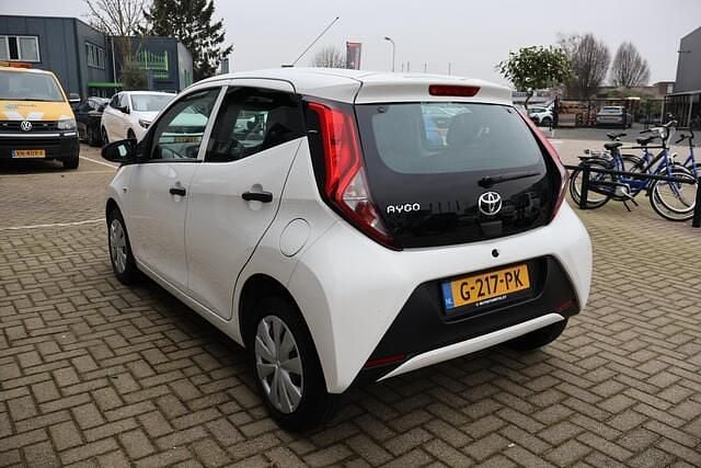 Occasion Toyota Aygo 72 PK (52 kW) 2019 Wit Hatchback