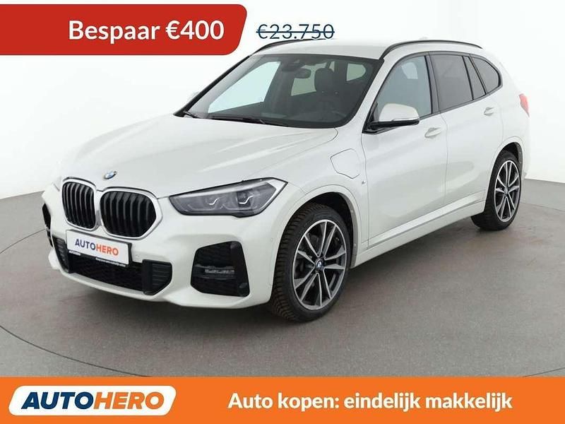 Wit Occasion 2020 BMW X1 M Sport SUV | € 23.549 (Goede deal) - Afbeelding 1/3