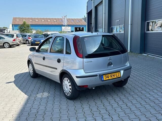 Occasion Opel Corsa 80 PK (58 kW) 2005 Grijs Hatchback