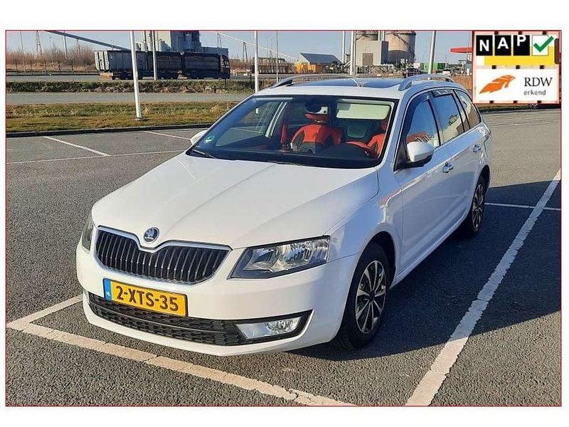 Occasion Skoda Octavia 105 PK (77 kW) 2014 Wit Stationwagen