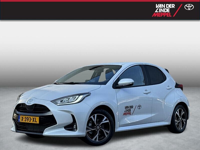 Wit Gebruikt 2024 Toyota Yaris Hybrid Edition Hatchback | € 26.950 (Eerlijke prijs) - Afbeelding 1/4