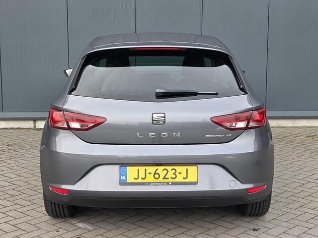 Occasion Seat Leon CONNECT 116 PK (85 kW) 2016 Grijs Hatchback