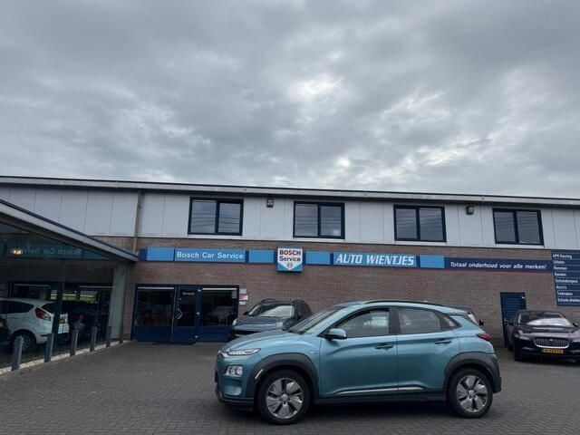 Blauw, metallic lak Gebruikt 2020 Hyundai Kona Comfort SUV | € 15.950 (Goede deal) - Afbeelding 1/4