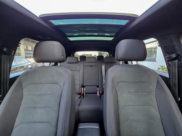 Occasion VW Tiguan Allspace R-line 150 PK (110 kW) 2021 Zwart SUV