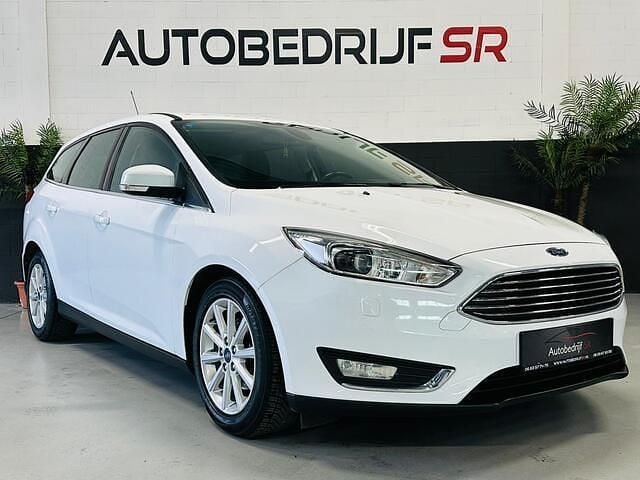 Overige Occasion 2015 Ford Focus Titanium Stationwagen | € 7.950 (Goede deal) - Afbeelding 1/4