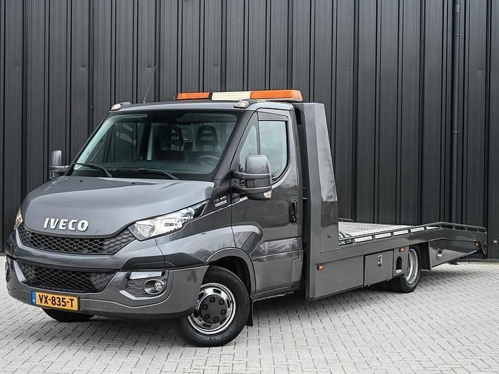 Occasion Iveco Daily 204 PK (150 kW) 2016 Grijs (metallic) Cabriolet