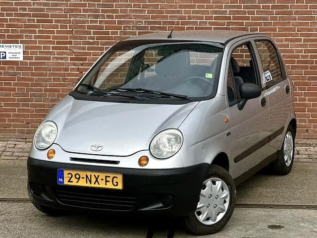 Occasion Chevrolet Matiz 52 PK (38 kW) 2004 Grijs (metallic) Hatchback
