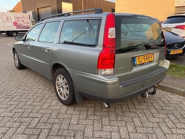 Occasion Volvo V70 140 PK (102 kW) 2006 Groen (metallic) Stationwagen