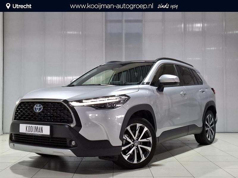 , metallic lak Gebruikt 2024 Toyota Corolla Cross Edition SUV | € 40.749 (Iets duurder) - Afbeelding 1/4