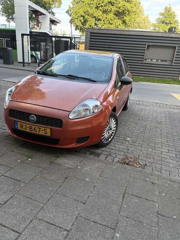 Gebruikt 2005 Fiat Punto Dynamic Hatchback | € 1.250 (Eerlijke prijs) - Afbeelding 1/4