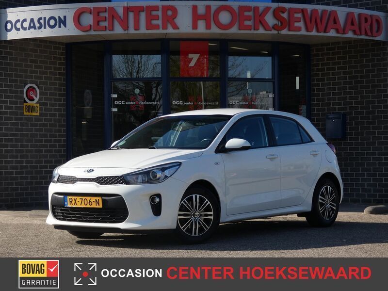 Wit Gebruikt 2018 Kia Rio Hatchback | € 10.499 (Eerlijke prijs) - Afbeelding 1/4