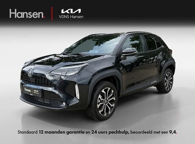 Zwart Nieuw 2025 Toyota Yaris MPV | € 29.945 (Super prijs) - Afbeelding 1/4