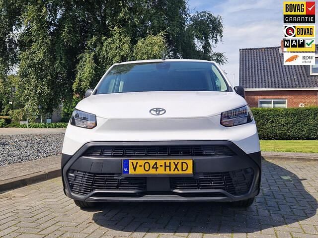 Wit Gebruikt 2024 Toyota Proace City Van | € 21.500 (Eerlijke prijs) - Afbeelding 1/4