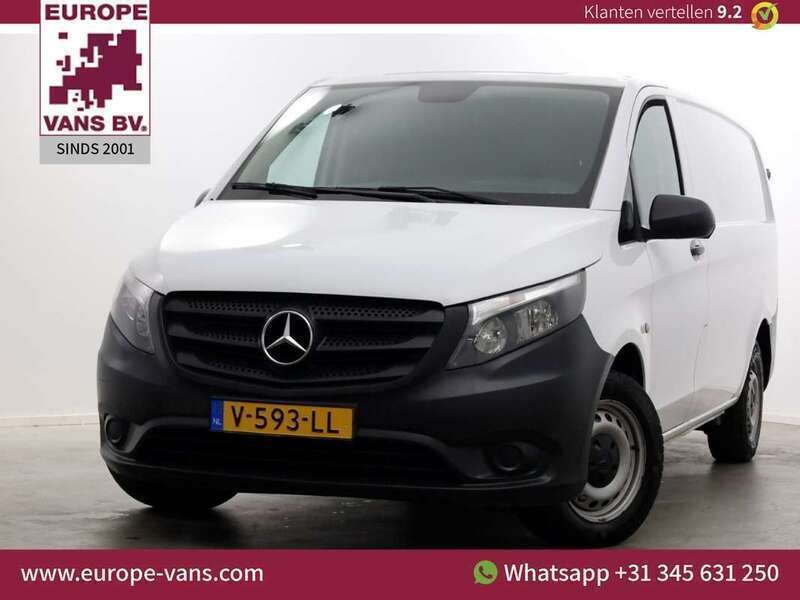 Wit Gebruikt 2018 Mercedes Vito MPV | € 8.950 (Eerlijke prijs) - Afbeelding 1/3