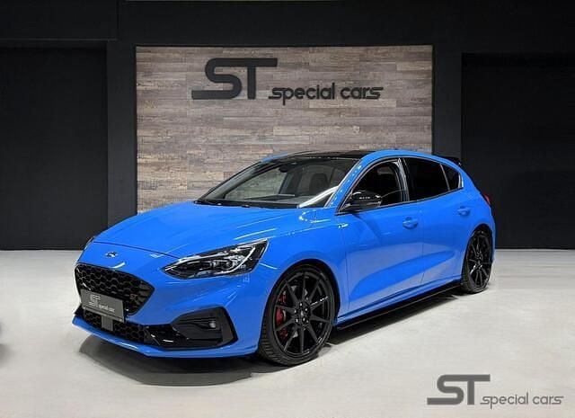 Blauw Occasion 2022 Ford Focus ST Hatchback | € 37.250 (Goede deal) - Afbeelding 1/4