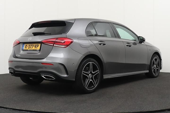 Occasion Mercedes A250 AMG 2021 Grijs Hatchback