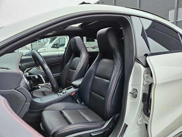 Occasion Mercedes CLA180 AMG 122 PK (89 kW) 2019 Wit Sedan