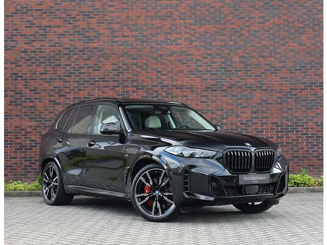 Zwart Gebruikt 2025 BMW X5 Comfort Edition SUV | € 119.950 - Afbeelding 1/4