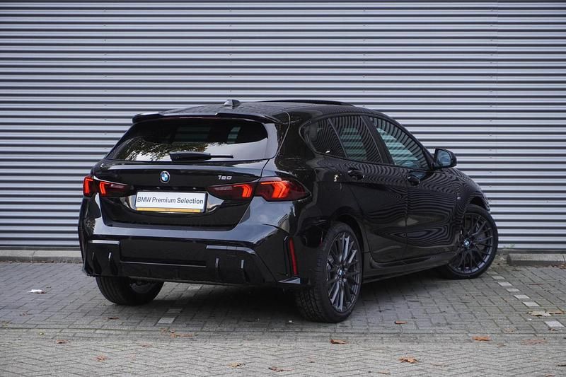 Occasion BMW 120 M Sport 170 PK (125 kW) 2025 Zwart Hatchback