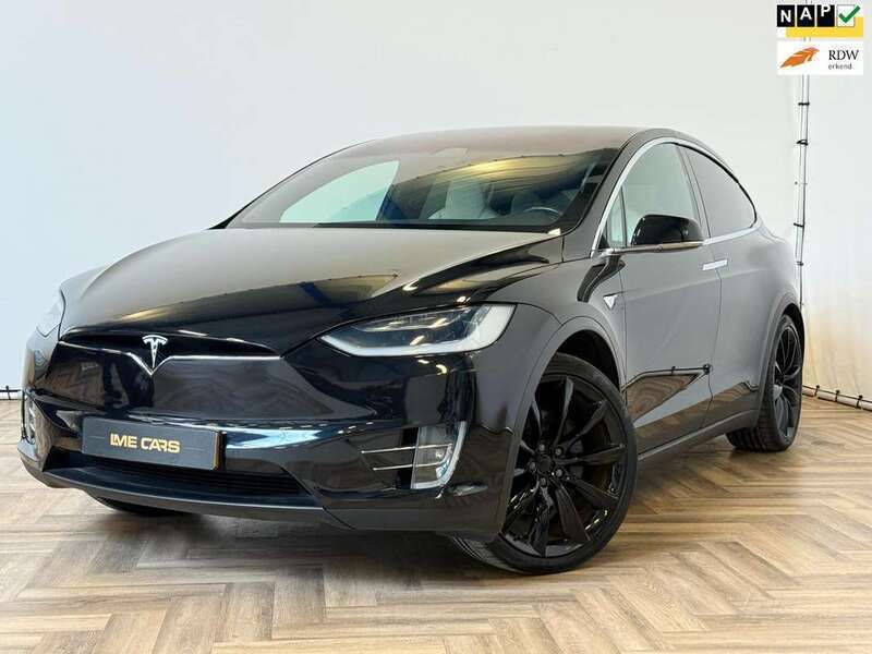Zwart, metallic lak Gebruikt 2018 Tesla Model X SUV | € 38.944 (Eerlijke prijs) - Afbeelding 1/4