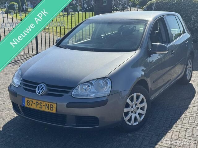 Grijs Gebruikt 2004 VW Golf IV Hatchback | € 1.350 (Eerlijke prijs) - Afbeelding 1/4