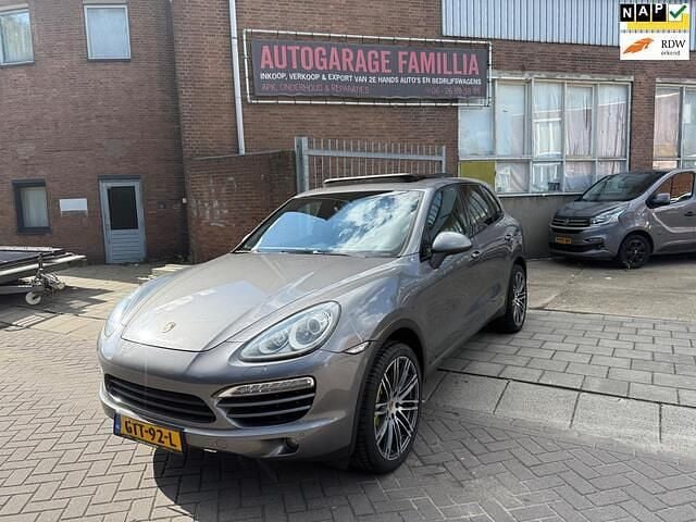 Grijs Gebruikt 2012 Porsche Cayenne SUV | € 12.950 (Iets duurder) - Afbeelding 1/4