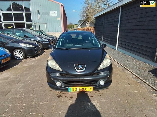 Zwart Gebruikt 2009 Peugeot 207 CC Cabriolet | € 4.448 (Eerlijke prijs) - Afbeelding 1/4
