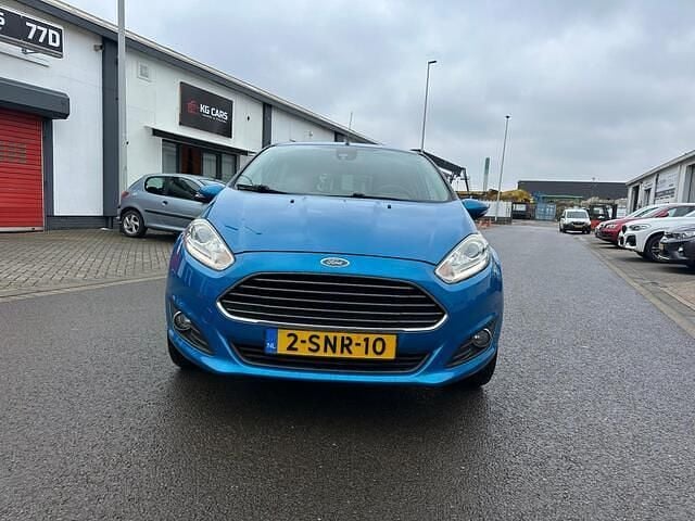 Occasion Ford Fiesta Titanium 80 PK (58 kW) 2013 Blauw Hatchback