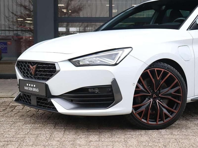 Occasion Cupra Leon VZ2 245 PK (180 kW) 2022 Wit Stationwagen