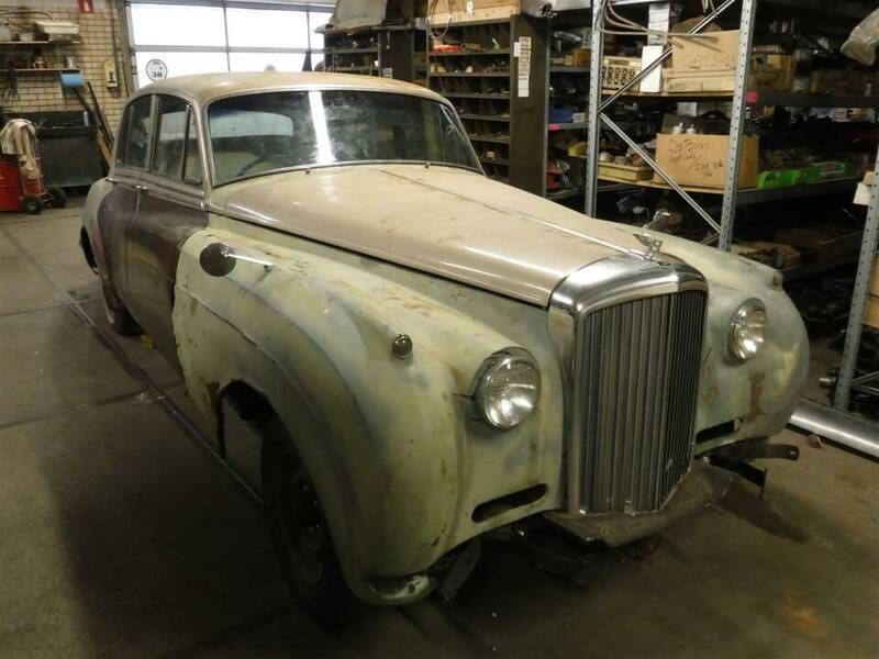 Anderscreme Gebruikt 1956 Bentley S1 Sedan | € 15.850 - Afbeelding 1/4