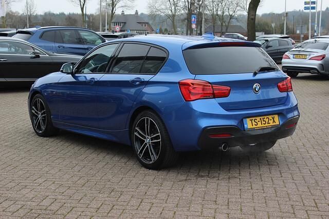 Occasion BMW 118 Executive 136 PK (100 kW) 2018 Blauw Hatchback
