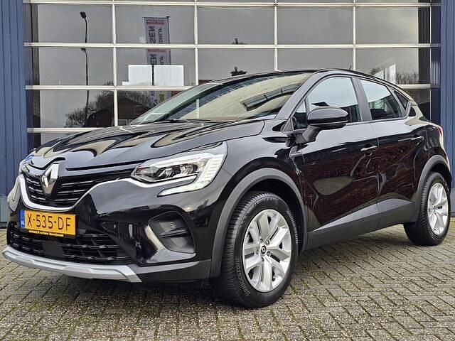 Zwart (metallic) Occasion 2023 Renault Captur Evolution SUV | € 19.950 (Goede deal) - Afbeelding 1/4