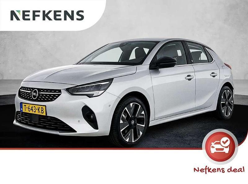 Grijs Gebruikt 2023 Opel Corsa-e Hatchback | € 19.925 (Eerlijke prijs) - Afbeelding 1/3