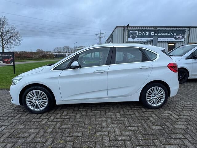 Occasion BMW 218 Executive 136 PK (100 kW) 2014 Wit Stationwagen