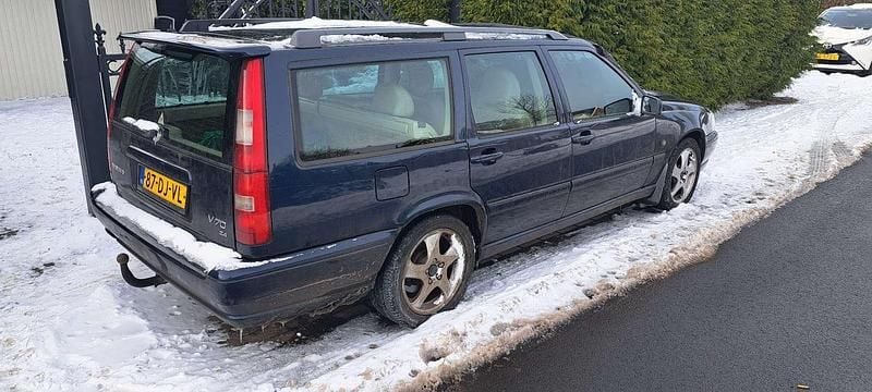 Occasion Volvo V70 170 PK (125 kW) 1999 Blauw Stationwagen