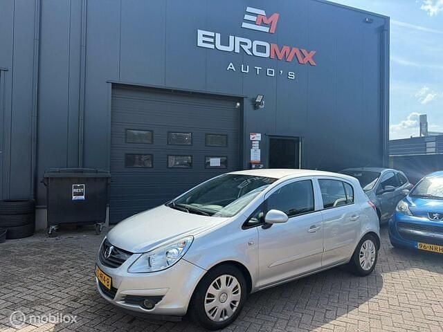 Grijs Gebruikt 2007 Opel Corsa Business Hatchback | € 2.499 (Eerlijke prijs) - Afbeelding 1/4