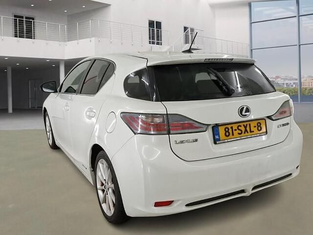 Occasion Lexus CT200h 99 PK (72 kW) 2012 Wit (metallic) Hatchback