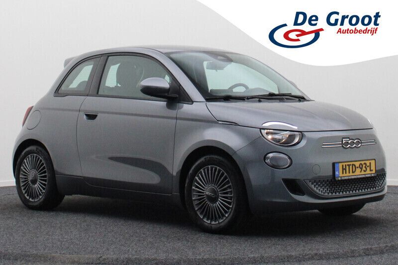 Grijs Gebruikt 2022 Fiat 500e Icon Hatchback | € 16.950 (Eerlijke prijs) - Afbeelding 1/4