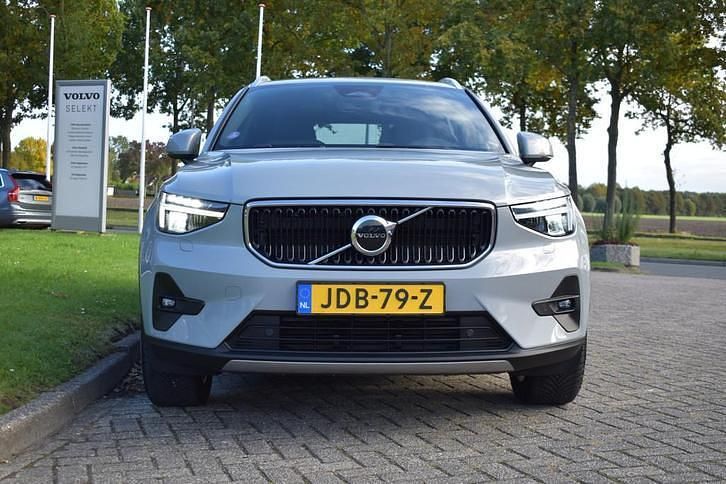Occasion Volvo XC40 Core 155 kW (211 PK) 2024 SUV