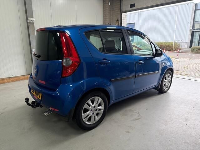 Occasion Opel Agila Edition 68 PK (50 kW) 2012 Blauw Hatchback