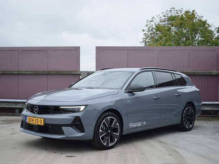 Nieuw Opel Astra Business Edition 114 kW (156 PK) 2025 Grafik grey Stationwagen