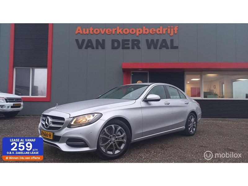 Grijs Gebruikt 2014 Mercedes C180 Prestige Sedan | € 15.999 (Eerlijke prijs) - Afbeelding 1/4
